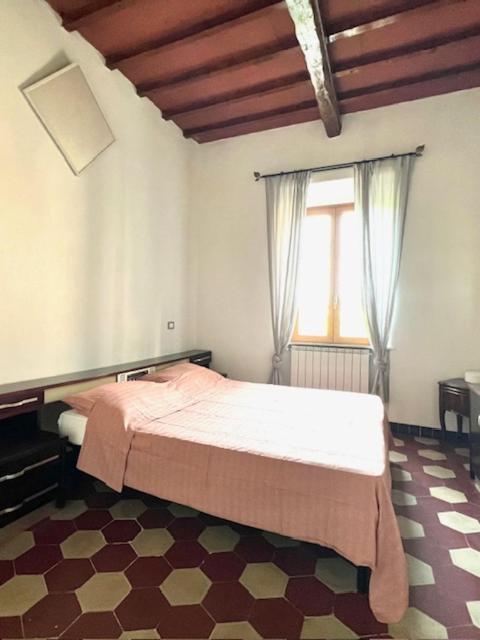 Siena Apartment 2 Parcheggio Privato E Giardino Экстерьер фото